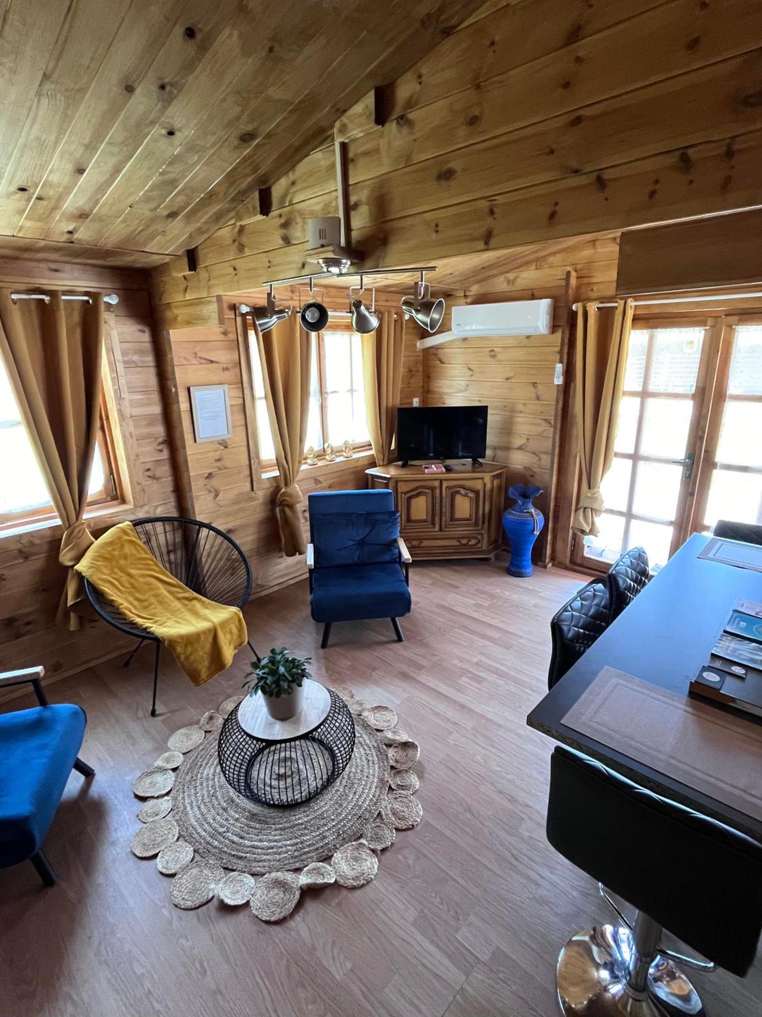 Chalet En Sologne A Villefranche Sur Cher Extérieur photo